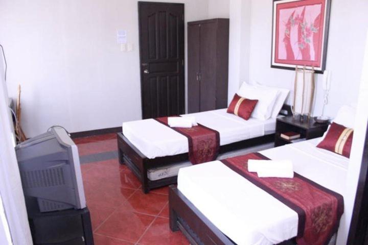 One Rover'S Place Puerto Princesa Room photo